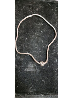 Flexible Coil Necklace / Bendable Memory Wire Choker Silver Tone Modernist Neckl